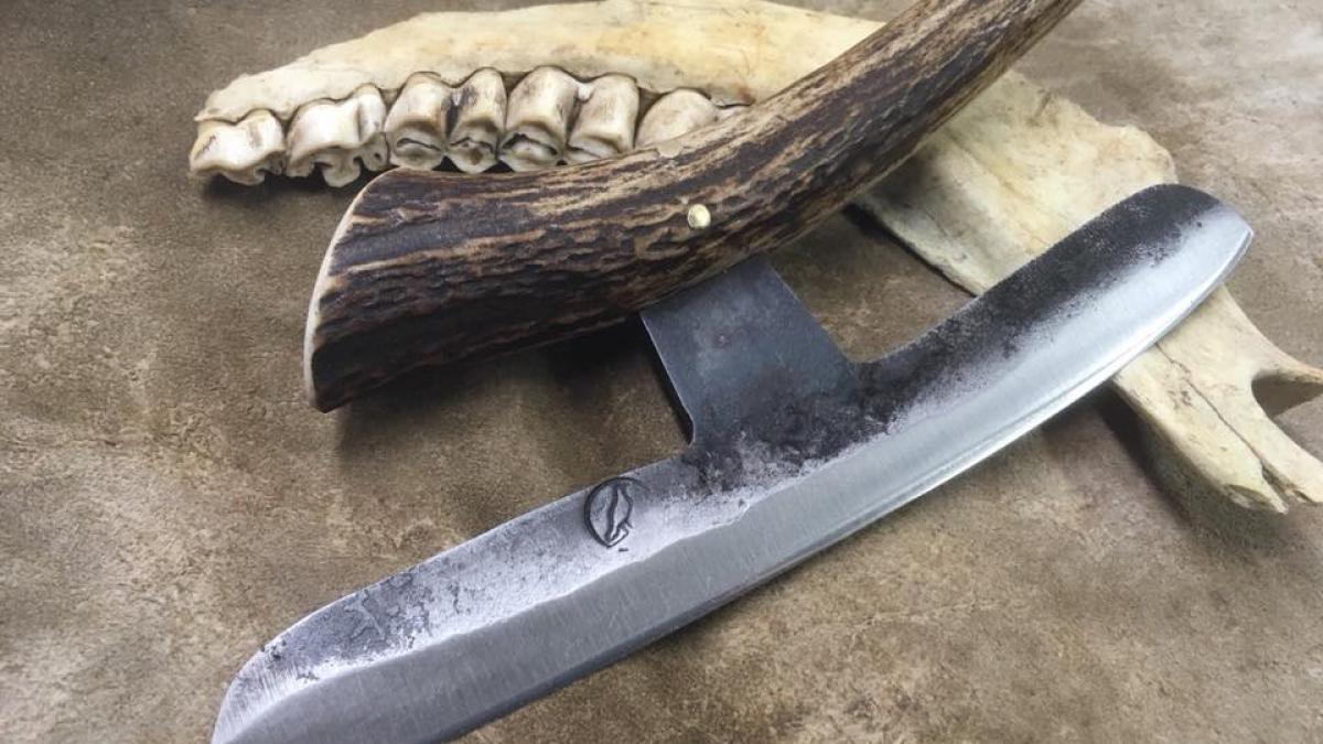 Ulu table